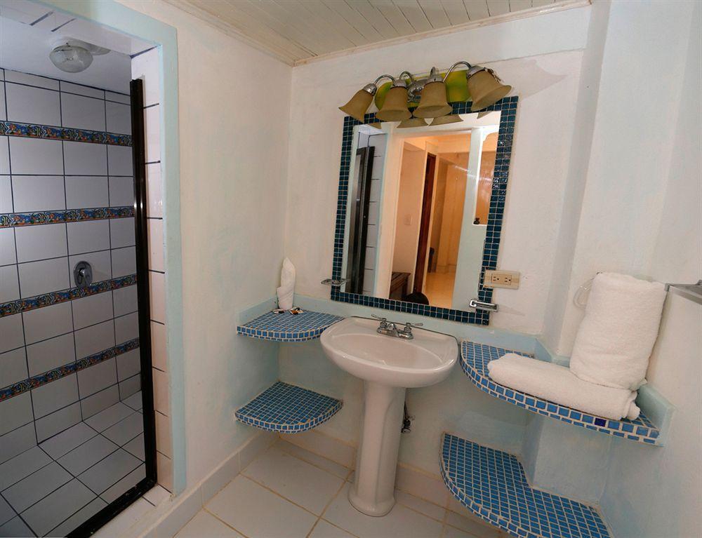 Hotel Pelicano Esterillos Este Extérieur photo